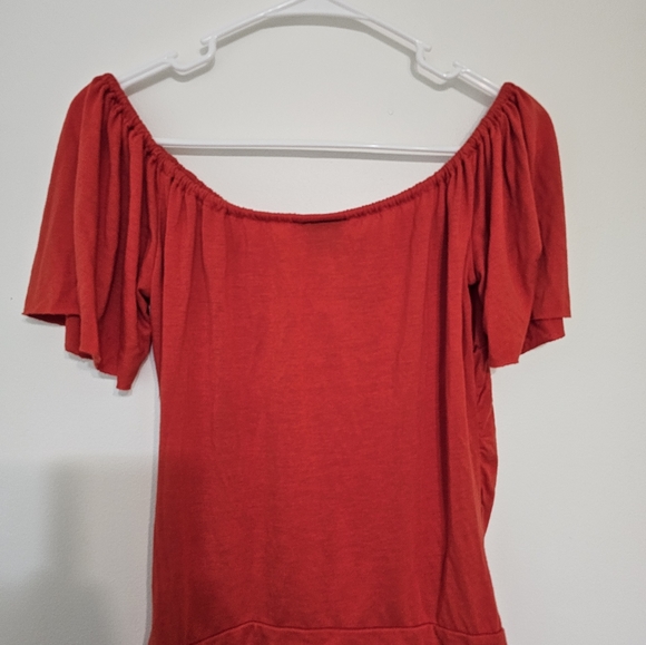 AWESOME Licorice XS Orange Shirt with Wooden Beads - Picture 5 of 6